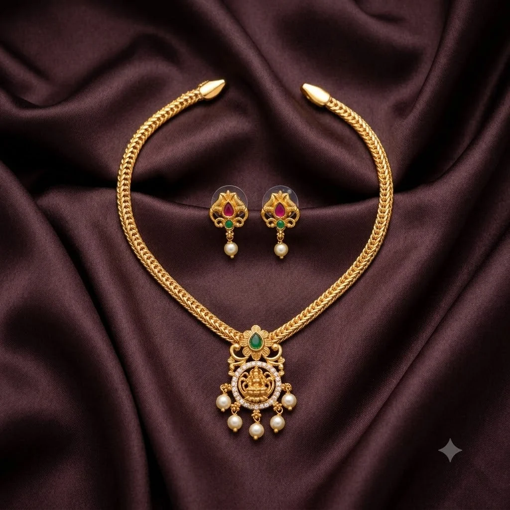 Beautiful antique-finish Short Necklace with Earrings- NN0005