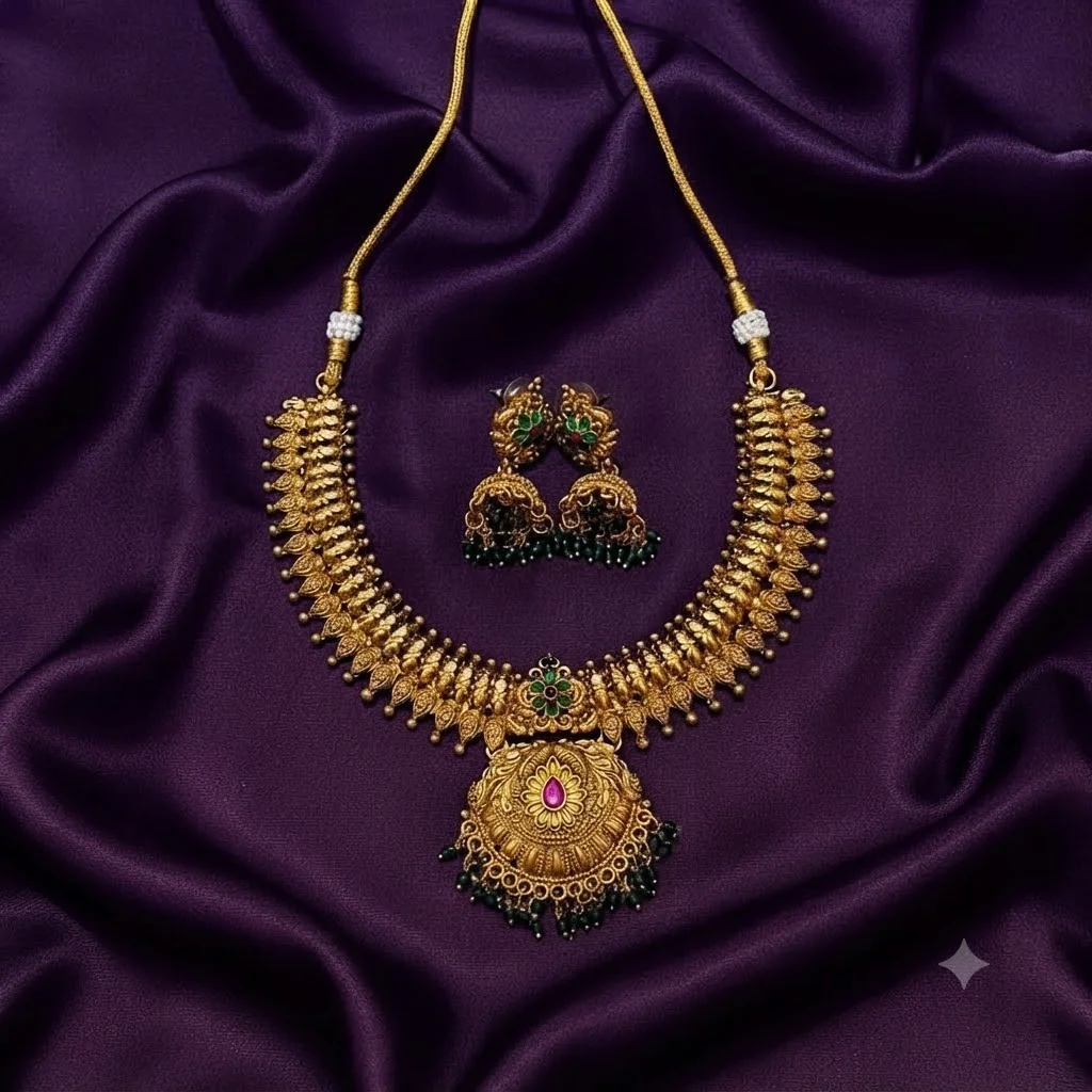 Beautiful Antique Finish Kempu Necklace  (Green)- SNN00892-G