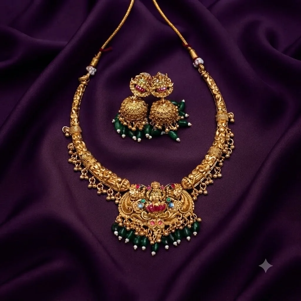 Lakshmi Kante Set With Emerald beads and Enamel Painted - SNN001002