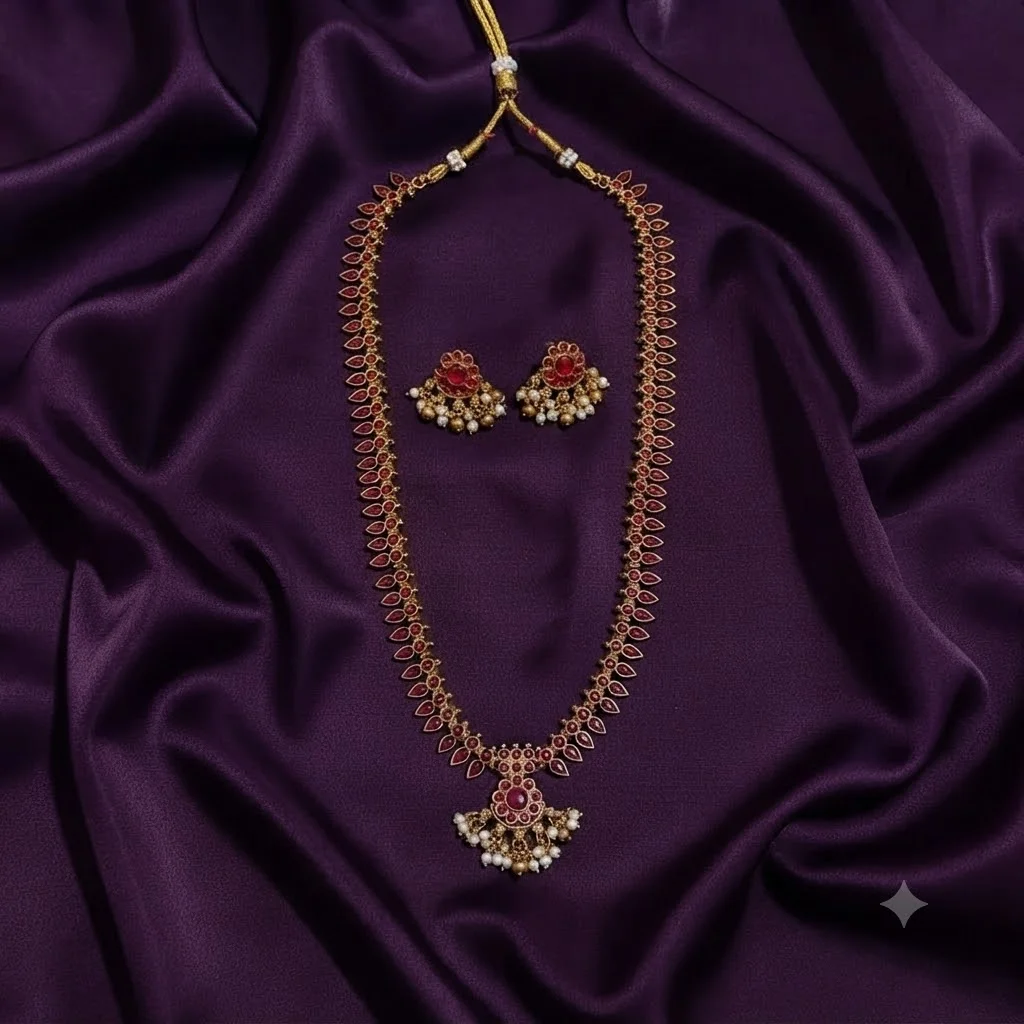 Nakshi Pattern Kempu Stone Long Haram - SNH00479